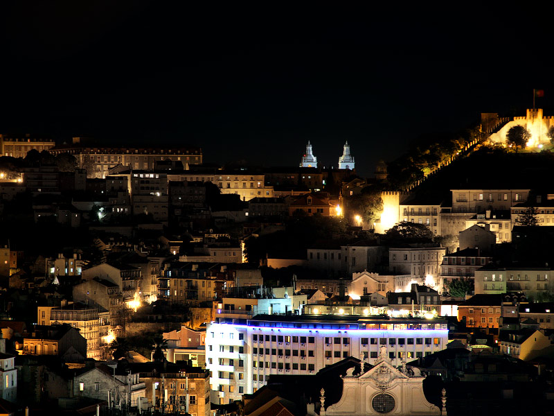 Глазами очевидцев: замок Святого Георгия. Ночной Лиссабон